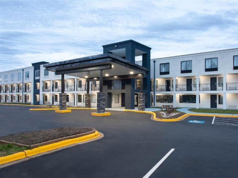 Baymont By Wyndham Charlotte University Zewnętrze zdjęcie