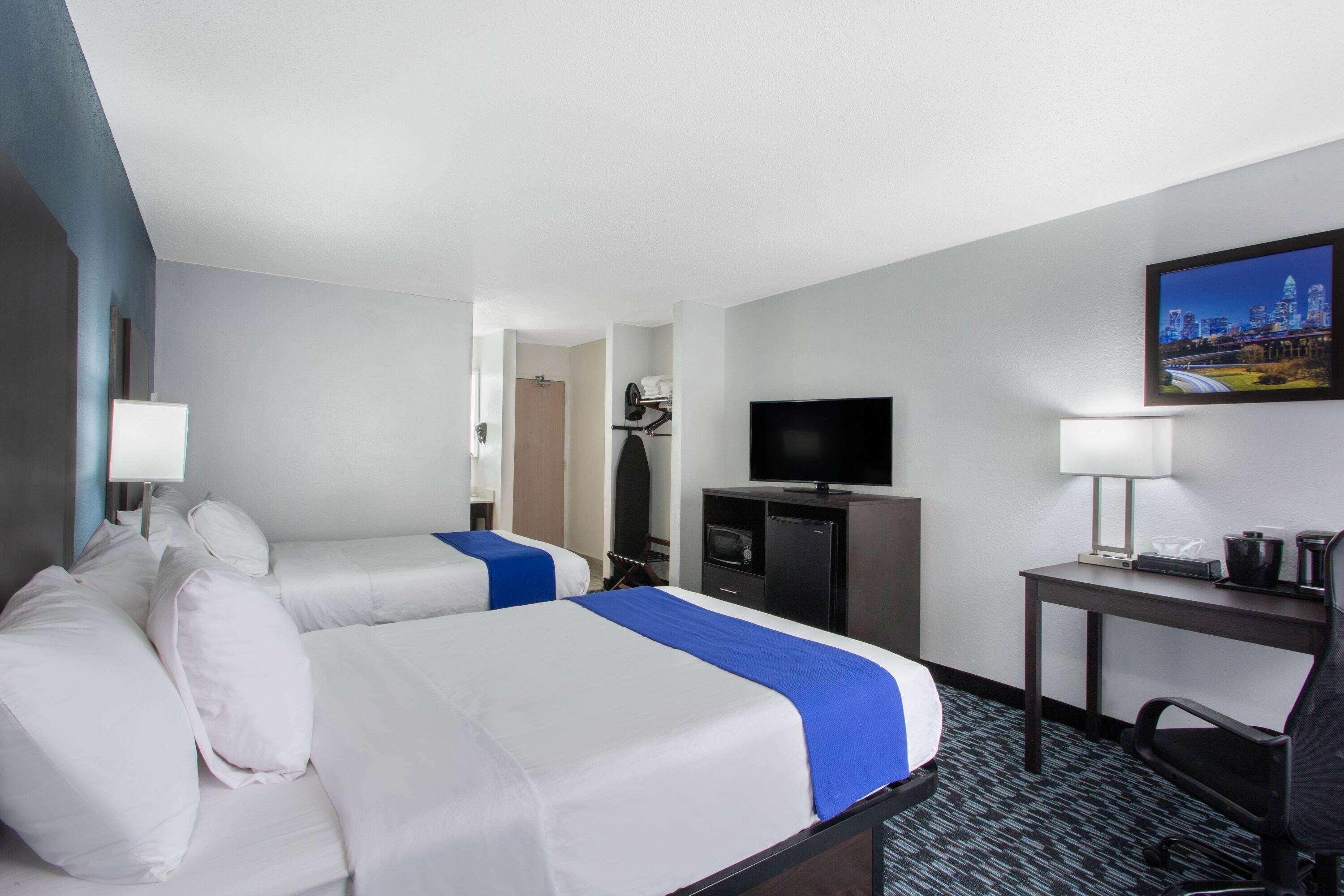 Baymont By Wyndham Charlotte University Zewnętrze zdjęcie
